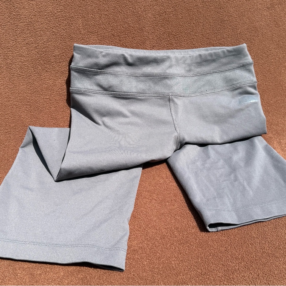 The North Face Women's Gray Vapor Wick Capris